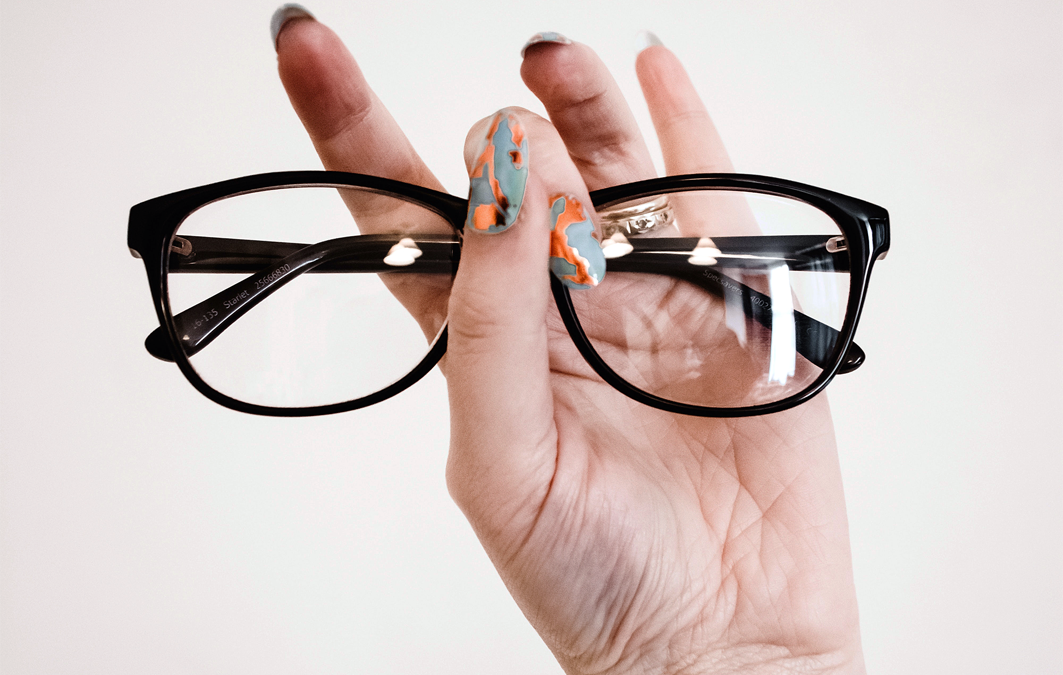 Cuidado de las gafas y lentes de contacto
